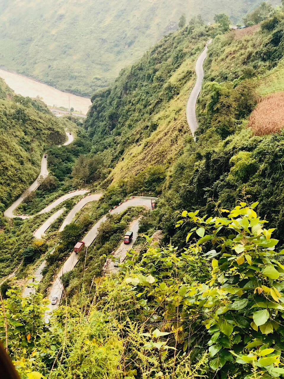 怒江石月亮景區